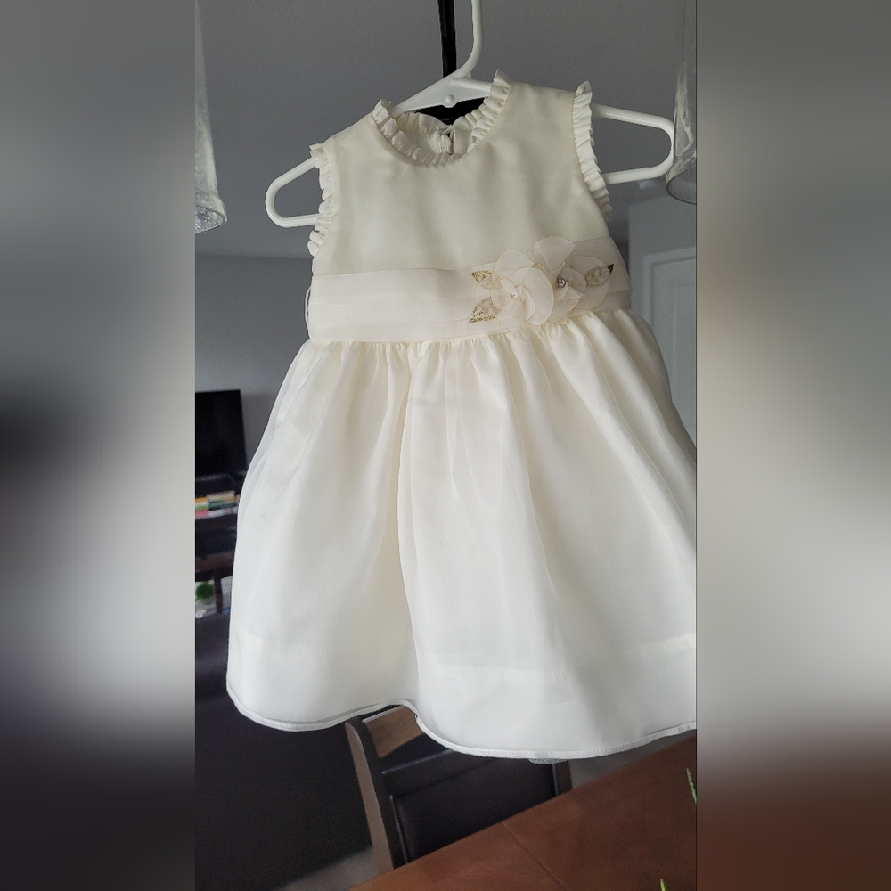 Monnalisa Baby Girl Cream Silk Dress